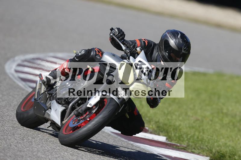 /56 02.10.2025 Speer Racing ADR/Gruppe gelb/333
